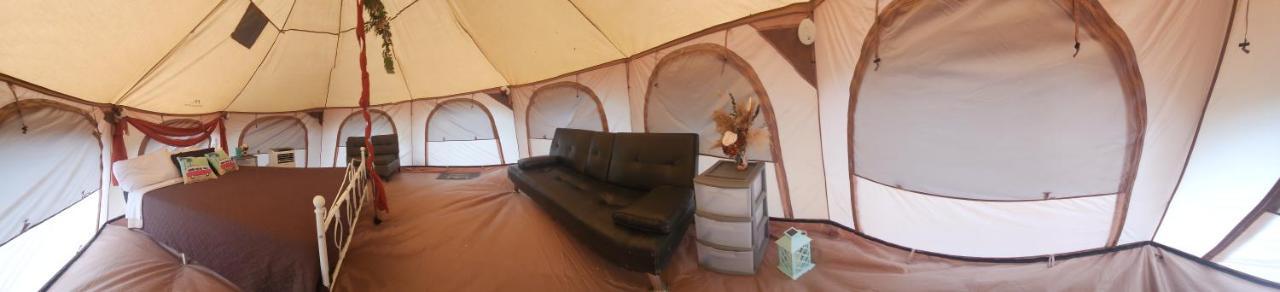 Hotel Al'S Hideaway Glamping Tents Pipe Creek Zewnętrze zdjęcie